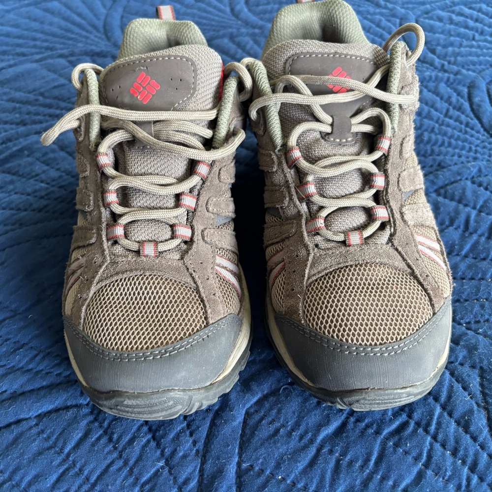 Columbia women’s Hiking Shoes